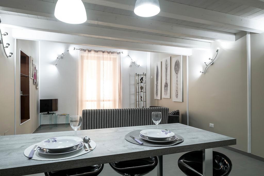 Quattro Canti Apartments Palermo Exterior foto