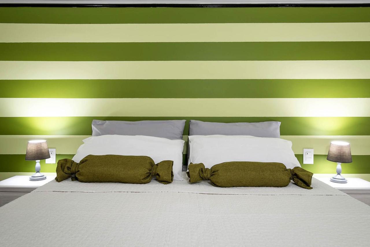 Quattro Canti Apartments Palermo Habitación foto